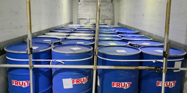 RASPBERRY JUICE CONCENTRATE 65°BRIX — shipping to Europe